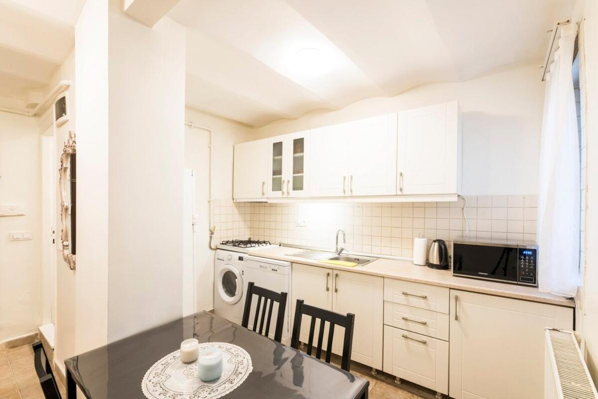 Beautiful 1 Bedroom Apt Wac 400 Meters Taksim Square Innv34004 Daire