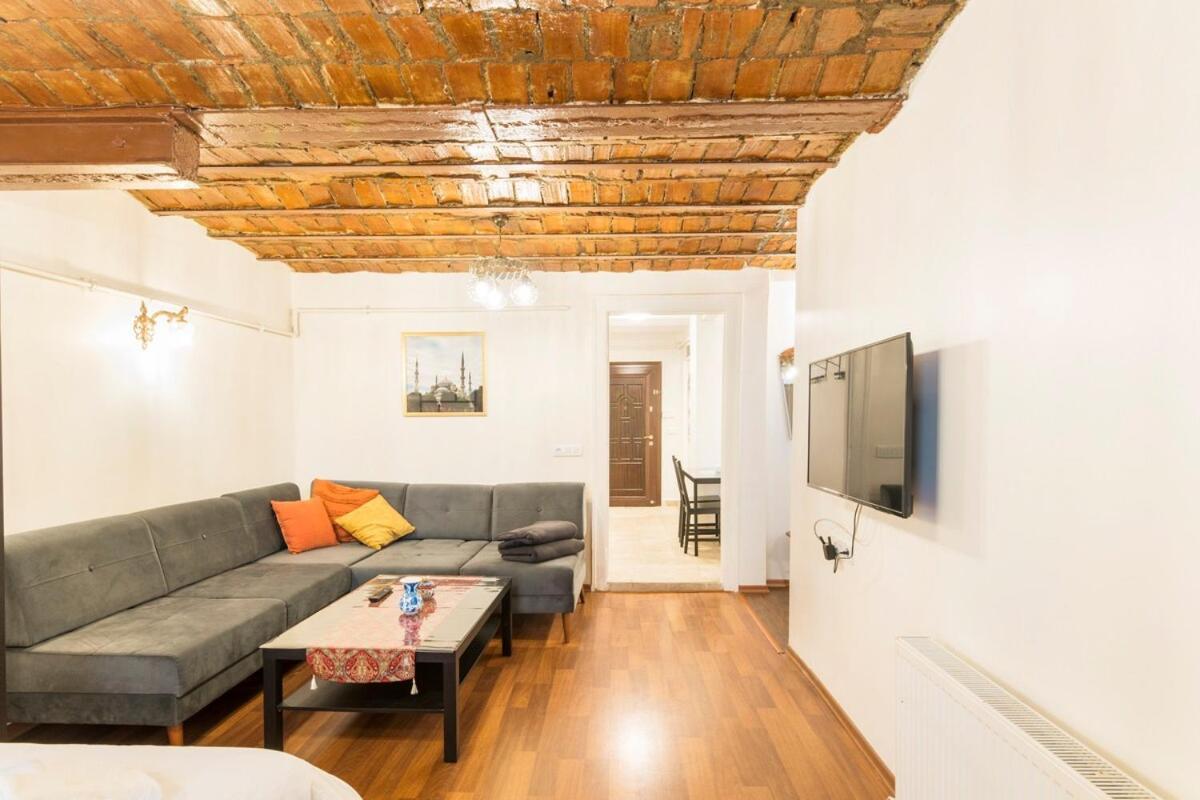 Beautiful 1 Bedroom Apt Wac 400 Meters Taksim Square Innv34004 Apartment Istanbul