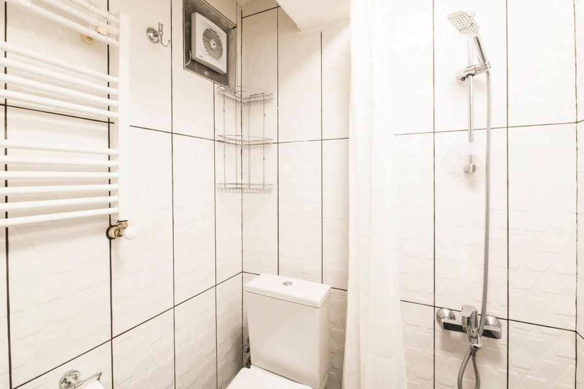 Beautiful 1 Bedroom Apt Wac 400 Meters Taksim Square Innv34004